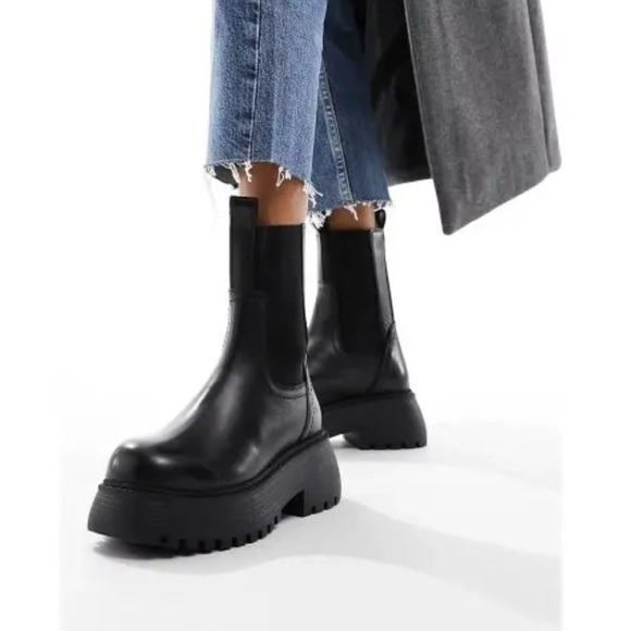 Dirty laundry Sleek Black Ankle Boots for Women - Picture 2 of 10